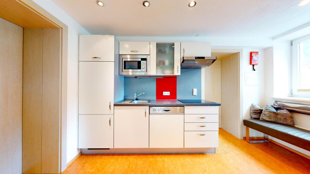 Haus Isabella Apartments - Оец Екстериор снимка